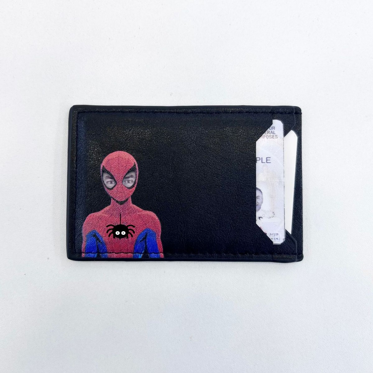 Чехол для карт Marvel: Халк, К – обзор и цена Scavenger Hunt Card